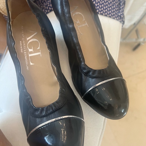 Agl leather flats sz 38 1/2 - Picture 3 of 4